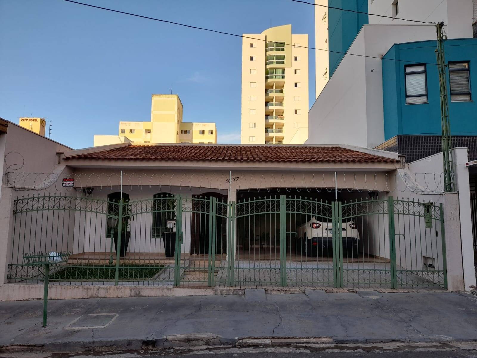 #7731 - Casa para Venda em Bauru - SP