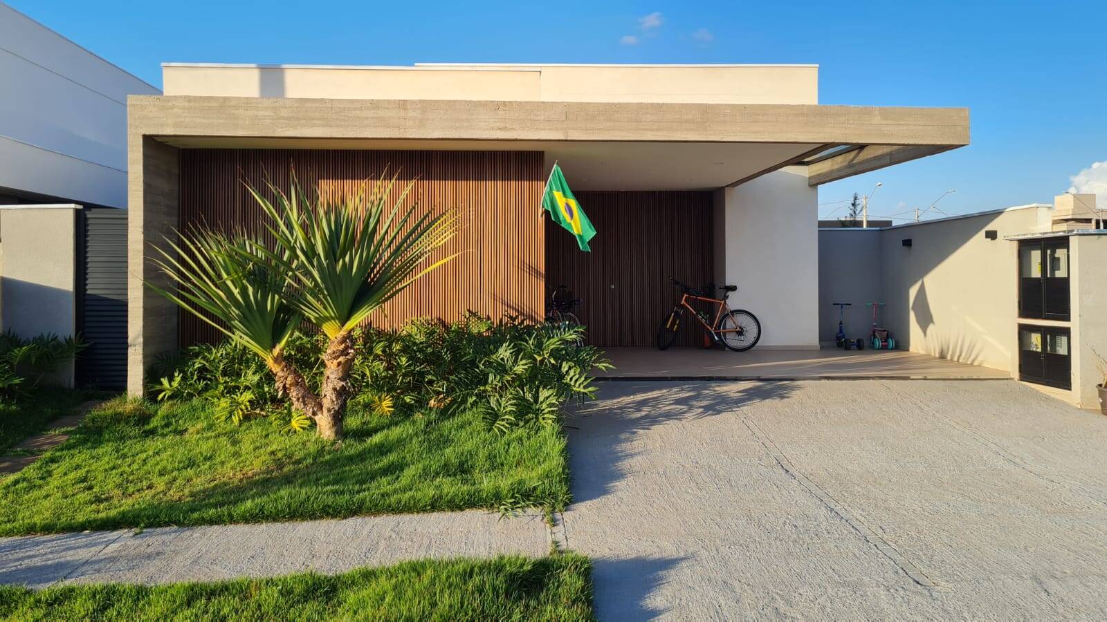 #7797 - Casa em condomínio para Venda em Piratininga - SP