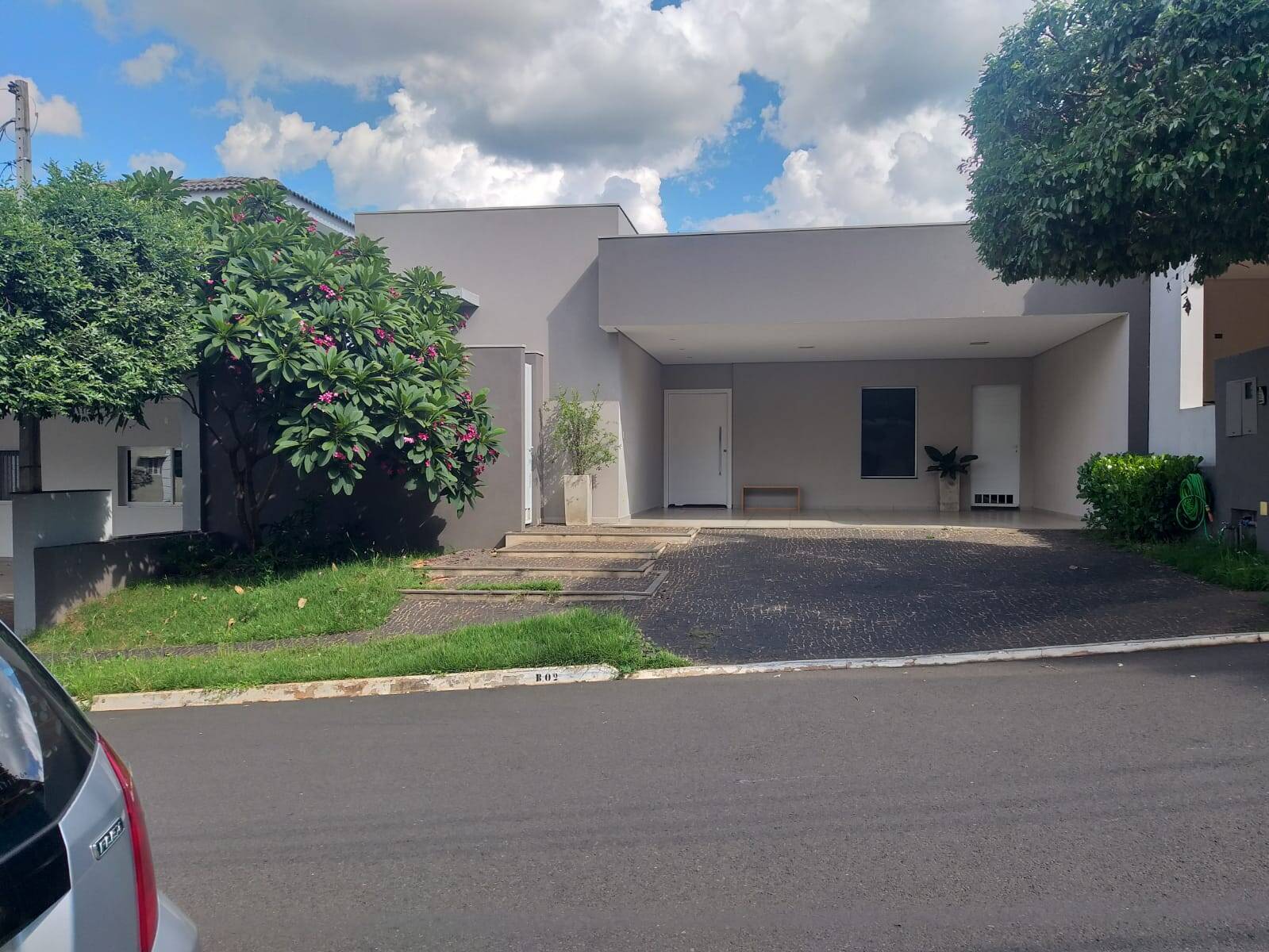 #7835 - Casa em condomínio para Venda em Bauru - SP