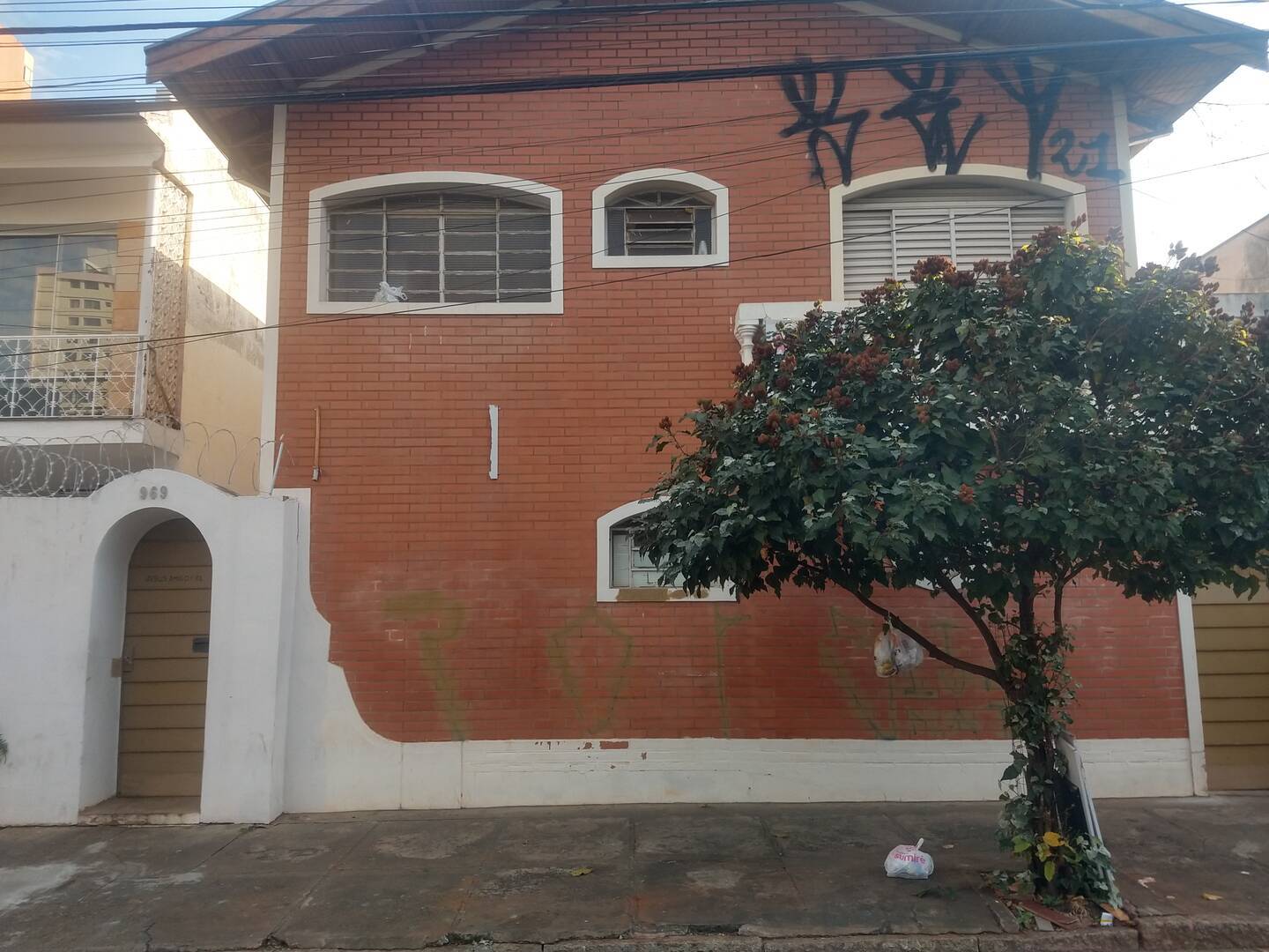 #8280 - Apartamento para Locação em Bauru - SP