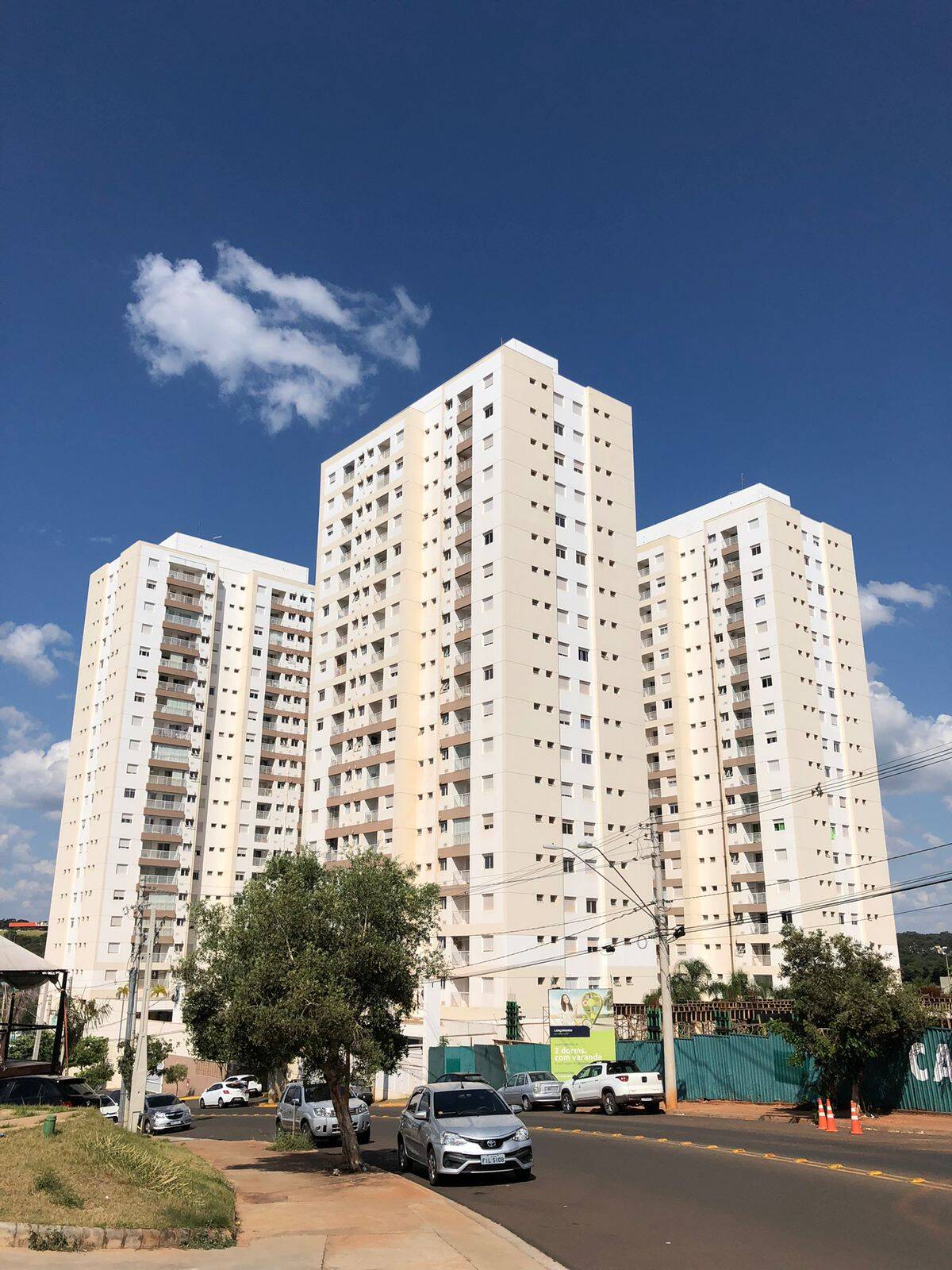 #8302 - Apartamento para Venda em Bauru - SP