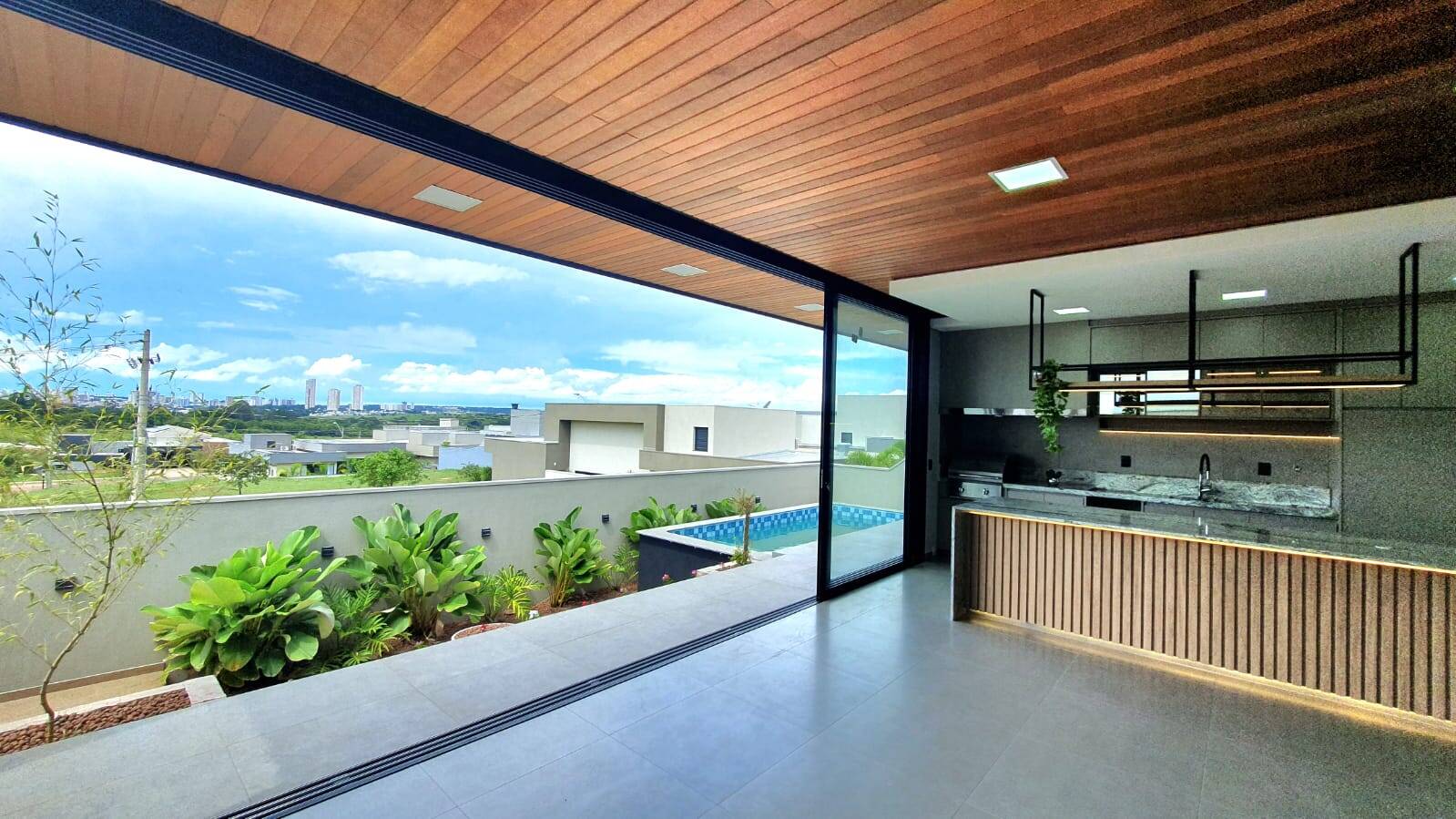 #7265 - Casa em condomínio para Venda em Bauru - SP