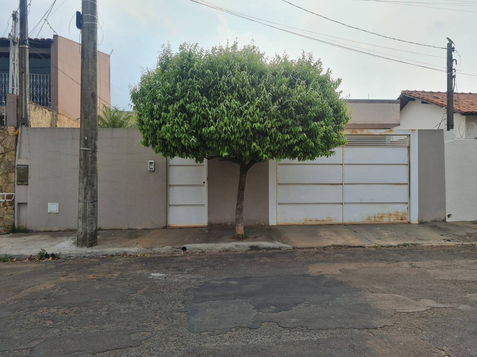#8825 - Casa para Venda em Bauru - SP