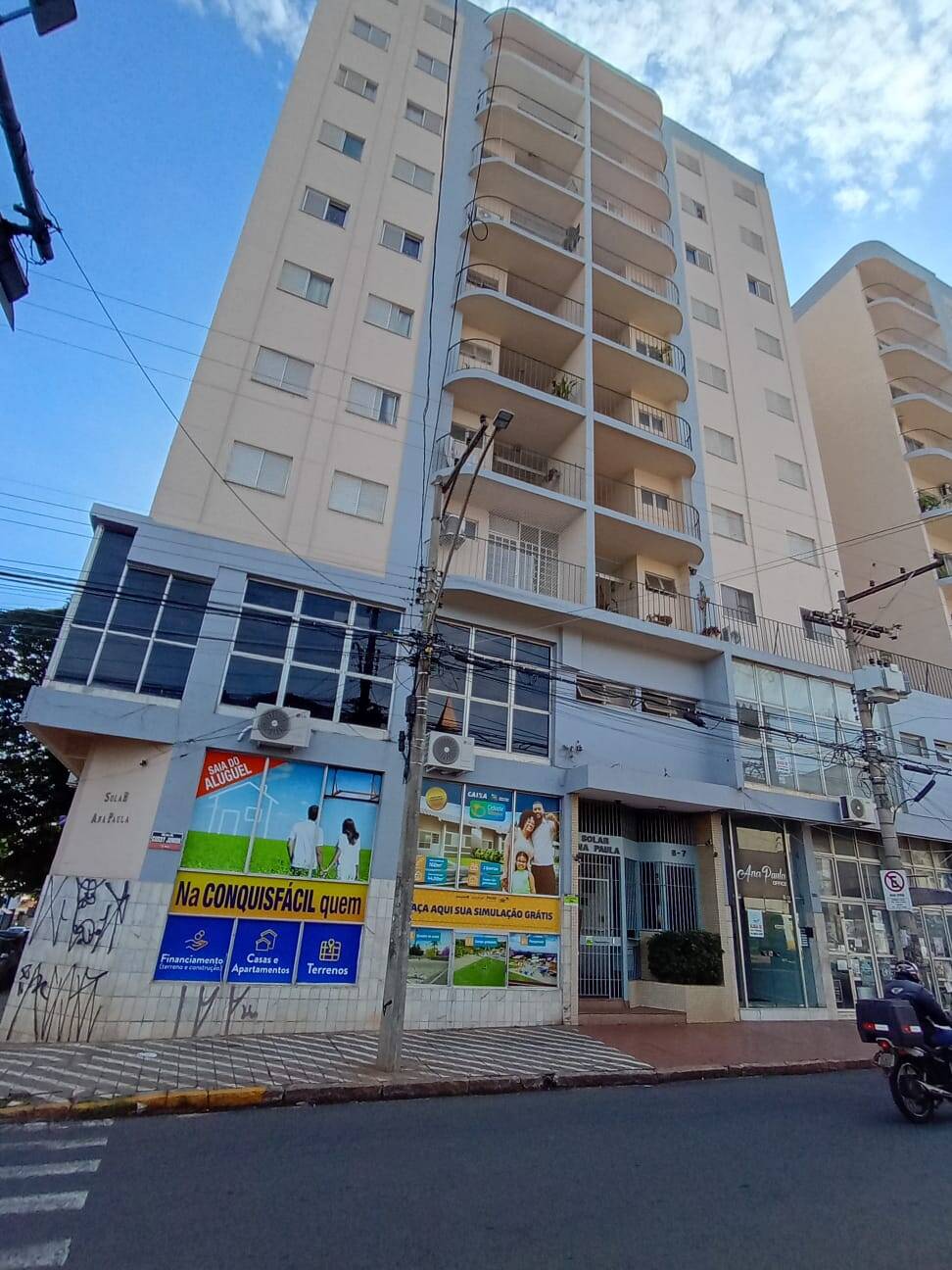 #8944 - Apartamento para Locação em Bauru - SP