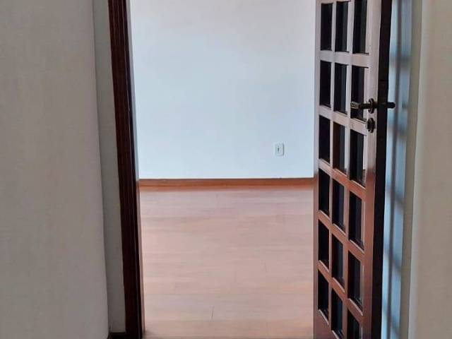 #8867 - Apartamento para Venda em Bauru - SP - 2