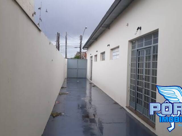 Salão Comercial para Venda em Bauru - 4