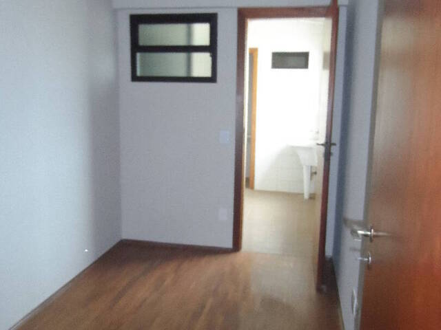#7510 - Apartamento para Venda em Bauru - SP