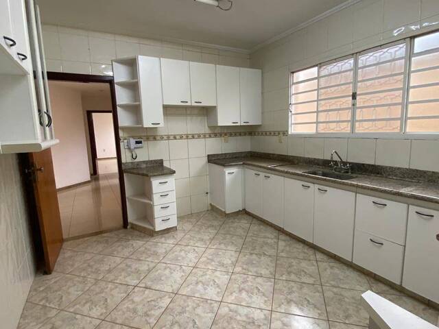 Casa para Venda em Bauru - 5