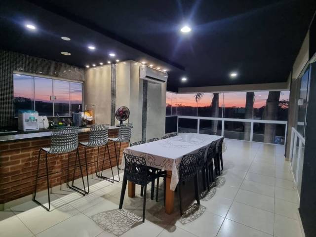 #8831 - Casa para Venda em Iacanga - SP - 2