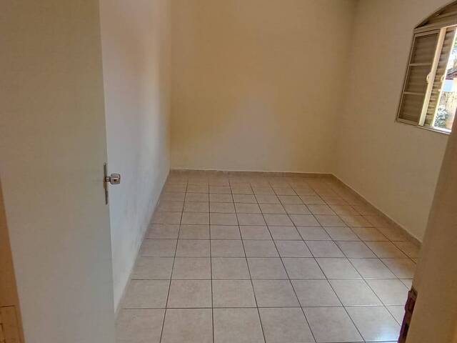 #8908 - Casa para Venda em Bauru - SP - 2