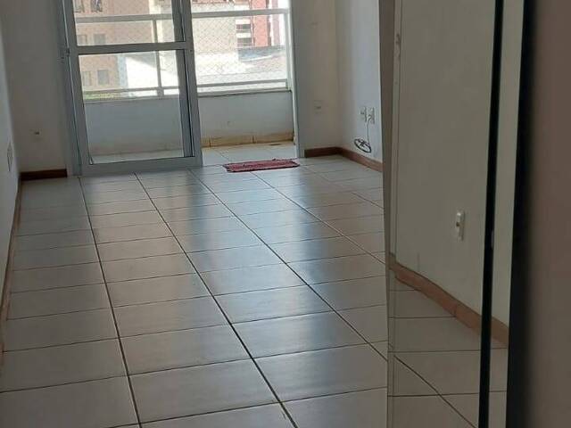 #8972 - Apartamento para Venda em Bauru - SP - 2