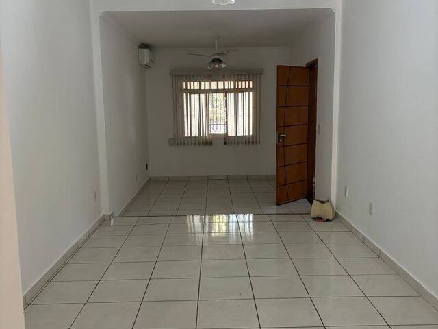 #8983 - Casa para Venda em Bauru - SP - 1