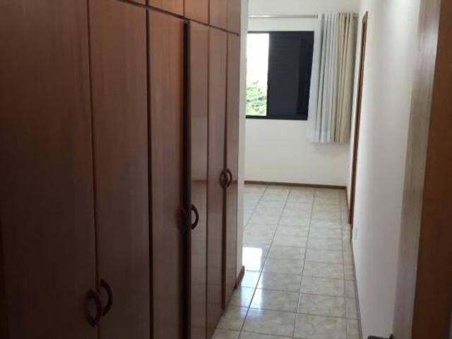 Apartamento para Venda em Bauru - 2